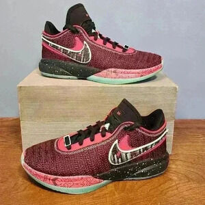 Nike Lebron XX SE Night Maroon High‎ Tops Size 6Y